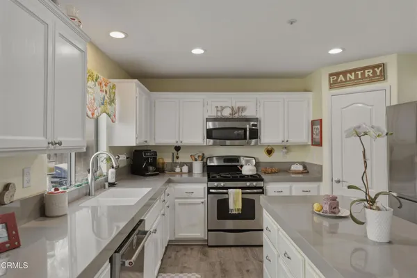 $859,900 | 2007 Inez Drive, Oxnard, CA 93030