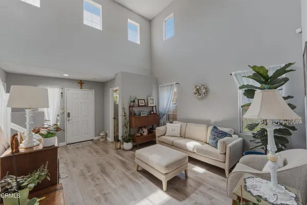 $859,900 | 2007 Inez Drive, Oxnard, CA 93030