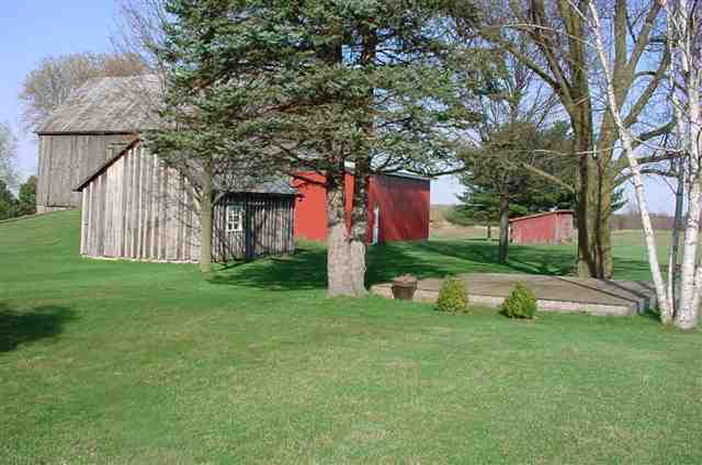 305 South Ridge Road Carsonville, MI 48419 - Photo 2 of 29 31098592-1.JPG