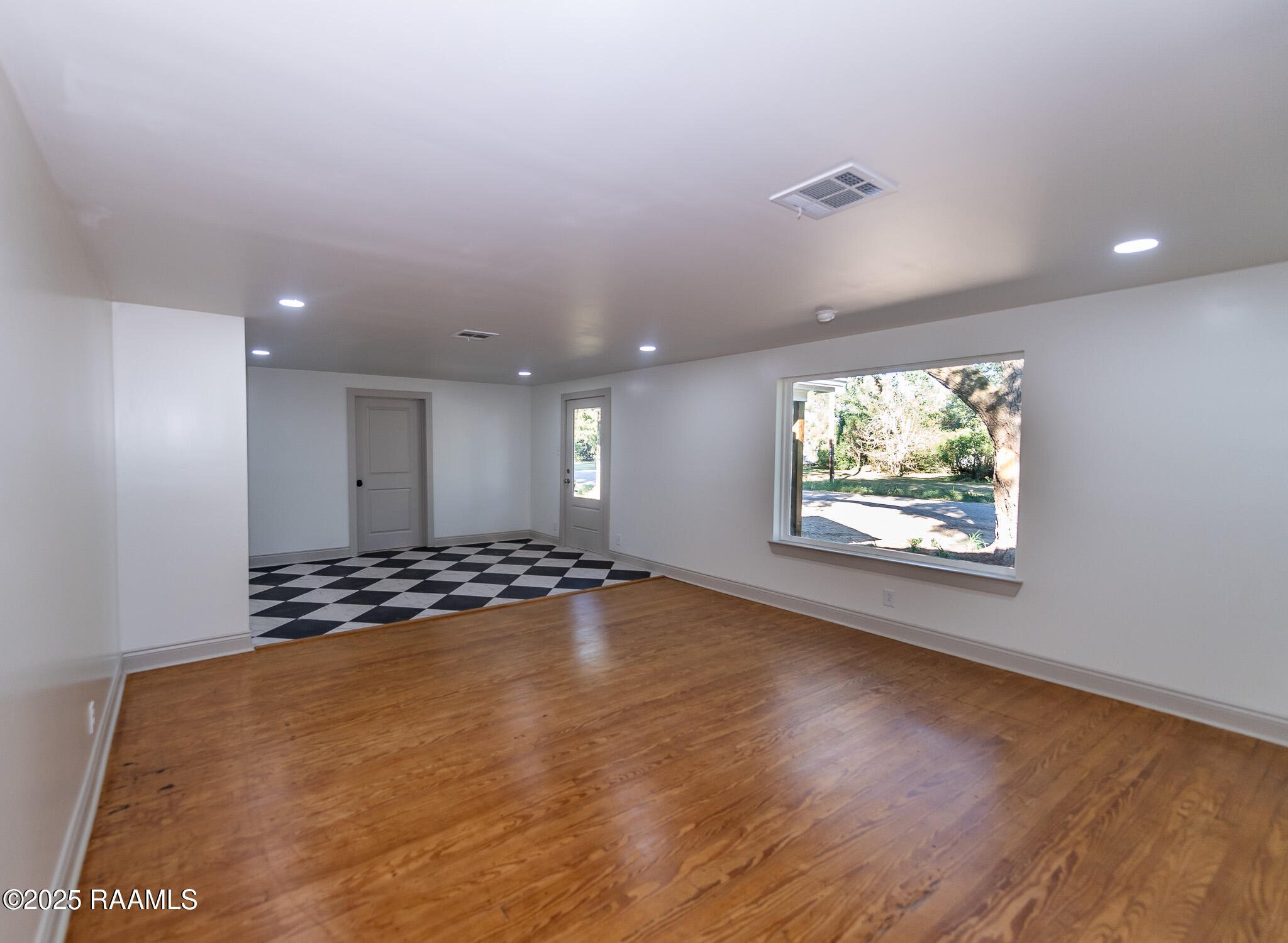 316 Lemon Tree Road Crowley, LA 70526 - Photo 7 of 20 BHP_1844