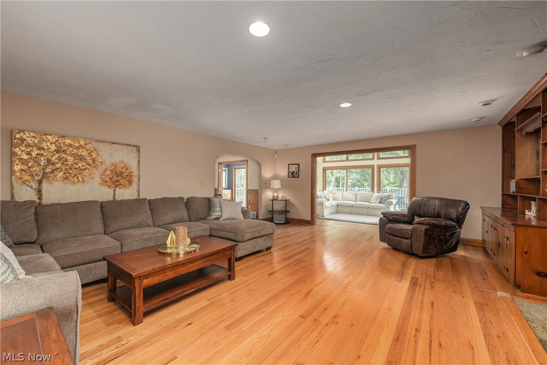 6835 Case Road North Ridgeville, OH 44039 - Photo 9 of 34