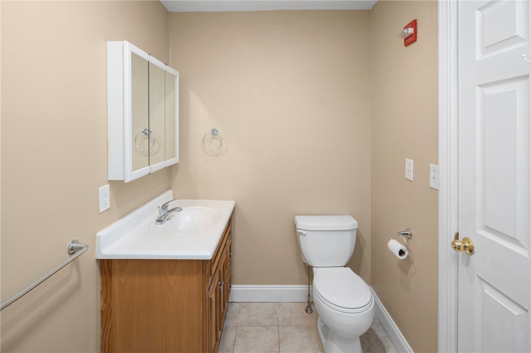 4646 Post Road, Unit 4 Warwick, RI 02818 - Photo 12 of 29
