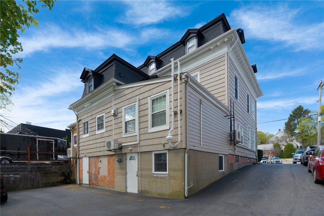 4646 Post Road, Unit 4 Warwick, RI 02818 - Photo 6 of 29