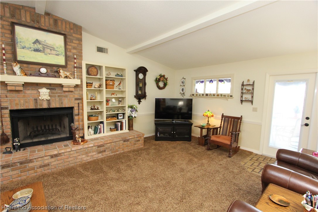 2904 Divot Road Sebring, FL 33872 - Photo 3 of 38 Gallery Image 3