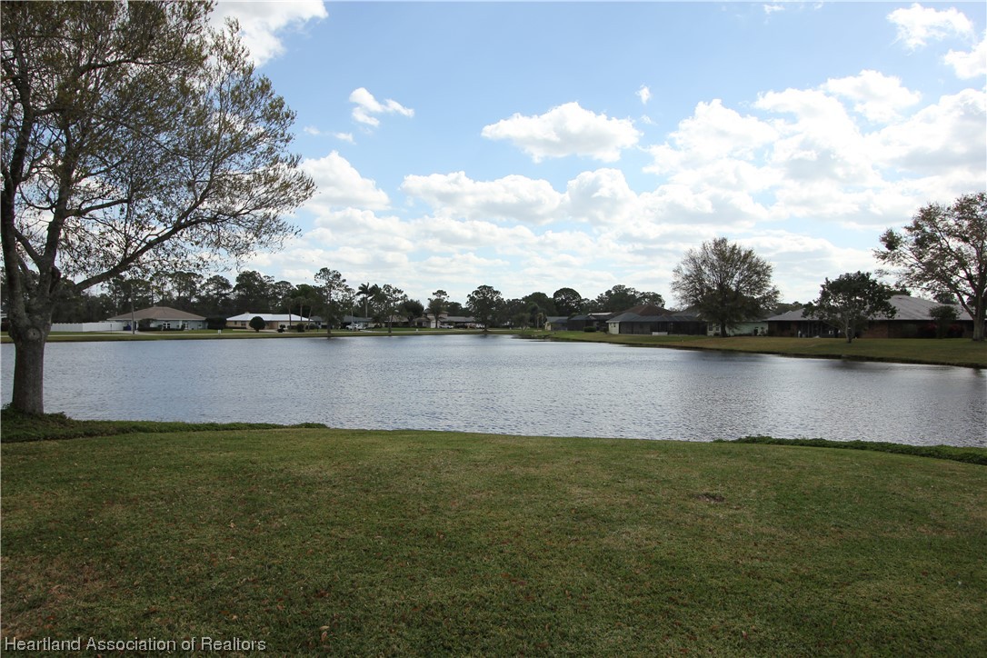 2904 Divot Road Sebring, FL 33872 - Photo 34 of 38 Gallery Image 34