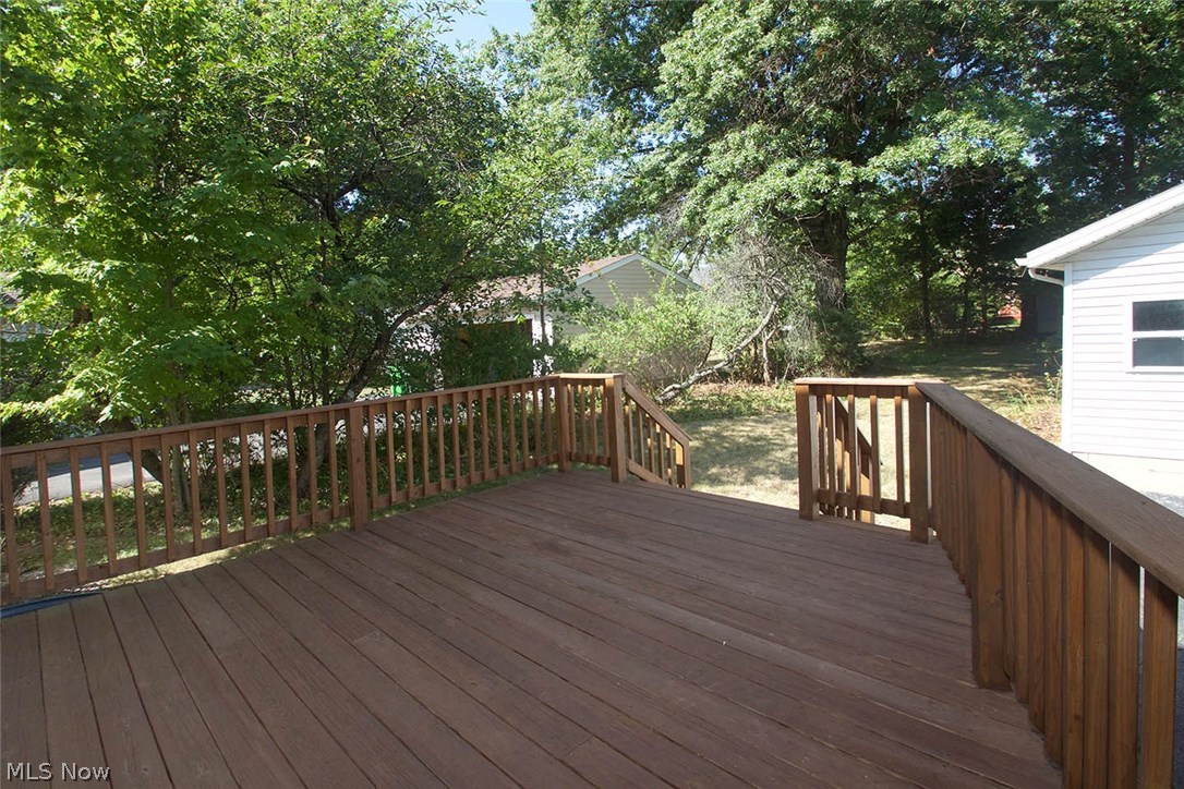 1352 Argonne Road Cleveland, OH 44121 - Photo 19 of 21 Gallery Image 19