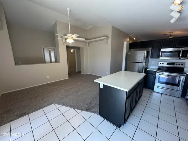 $1,995 | 3057 West Cat Balue Drive, Phoenix, AZ 85027