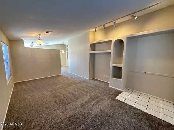 $1,995 | 3057 West Cat Balue Drive, Phoenix, AZ 85027