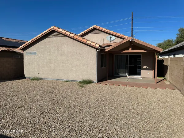 $1,995 | 3057 West Cat Balue Drive, Phoenix, AZ 85027