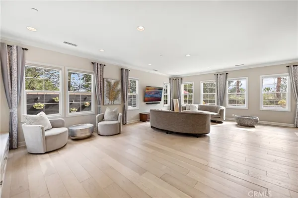 $11,000 | 10 Hyacinth, Lake Forest, CA 92630