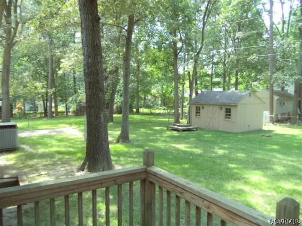11430 Rochelle Road Chester, VA 23831 - Photo 19 of 21 a view of a garden from a balcony