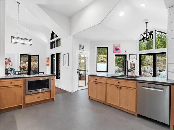 $2,649,000 | 1799 Falcon Drive, Silverthorne, CO 80498