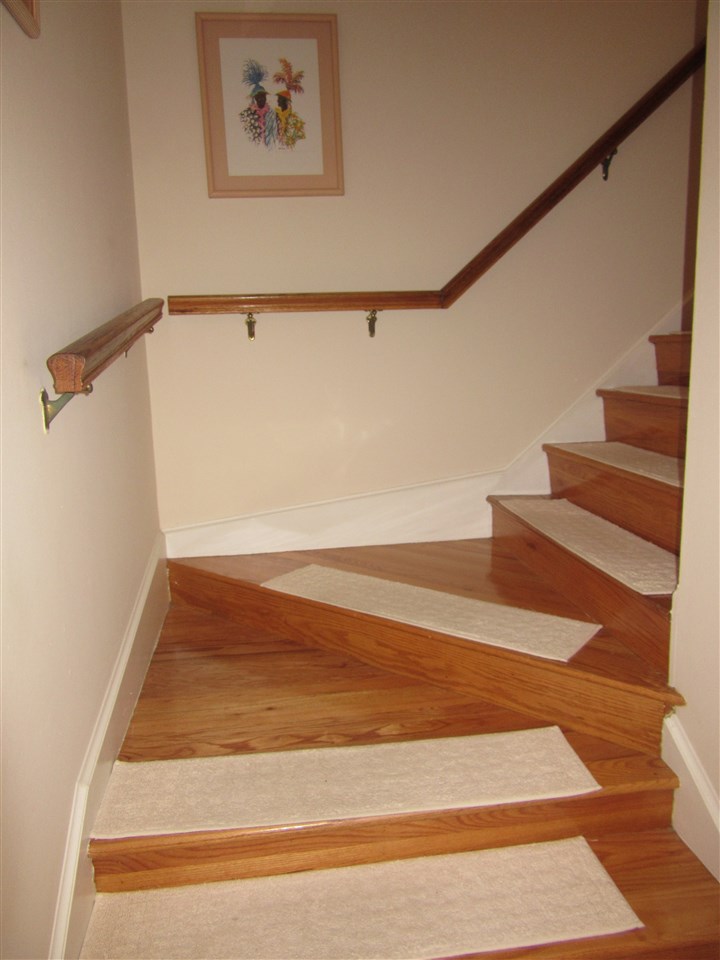 911 Lothian Drive Tallahassee, FL 32312 - Photo 12 of 25 Gallery Image 12