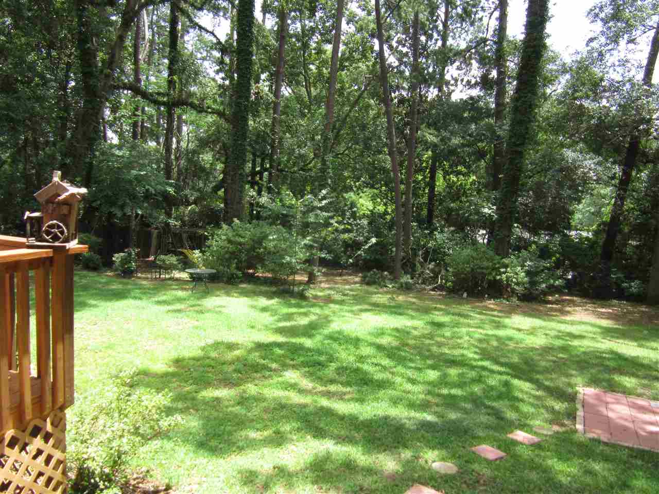 911 Lothian Drive Tallahassee, FL 32312 - Photo 17 of 25 Gallery Image 17