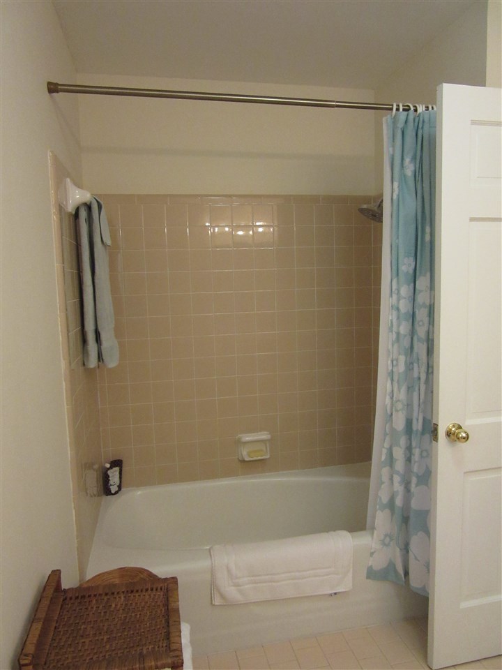 911 Lothian Drive Tallahassee, FL 32312 - Photo 7 of 25 Gallery Image 7