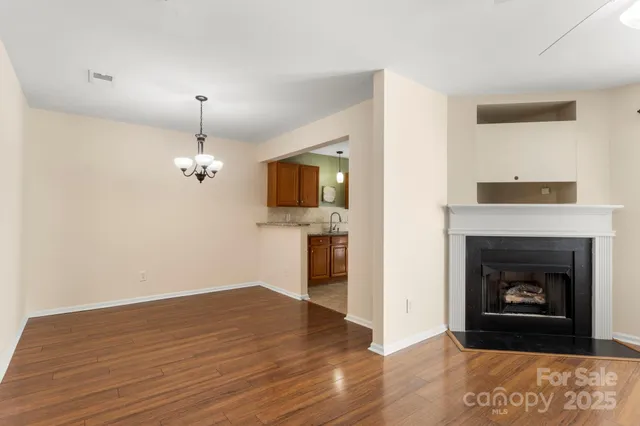 $287,500 | 6708 Vlosi Drive, Charlotte, NC 28226