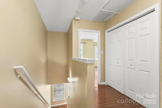 $287,500 | 6708 Vlosi Drive, Charlotte, NC 28226