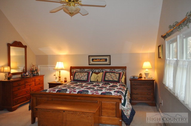 833 Pine Hill Road Boone, NC 28607 - Photo 11 of 32 Gallery Image 11