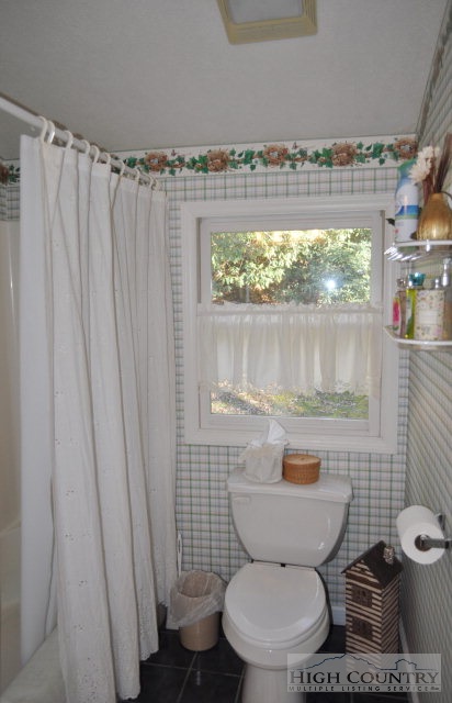 833 Pine Hill Road Boone, NC 28607 - Photo 15 of 32 Gallery Image 15