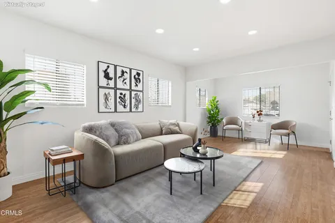 $2,300 | 1020 Cerritos Avenue, Long Beach, CA 90813