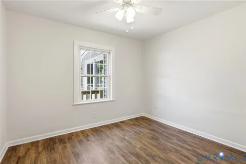 $329,950 | 323 Washington Avenue, Colonial Heights, VA 23834