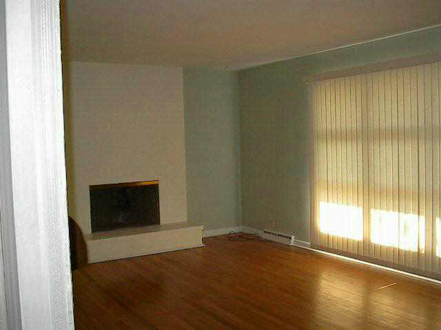 1615 Ritterskamp Avenue Vincennes, IN 47591 - Photo 2 of 9 Gallery Image 2