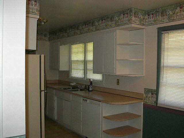 1615 Ritterskamp Avenue Vincennes, IN 47591 - Photo 3 of 9 Gallery Image 3
