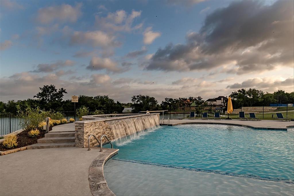 1217 Governors Boulevard Forney, TX 75126 - Photo 17 of 26