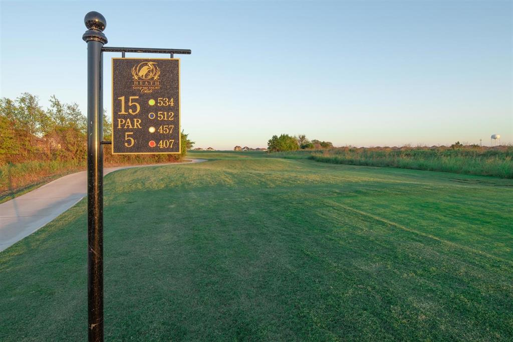 1217 Governors Boulevard Forney, TX 75126 - Photo 23 of 26 a view of a big room with a big yard