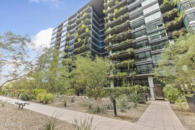 $5,995 | 7180 East Kierland Boulevard, Unit 311, Scottsdale, AZ 85254