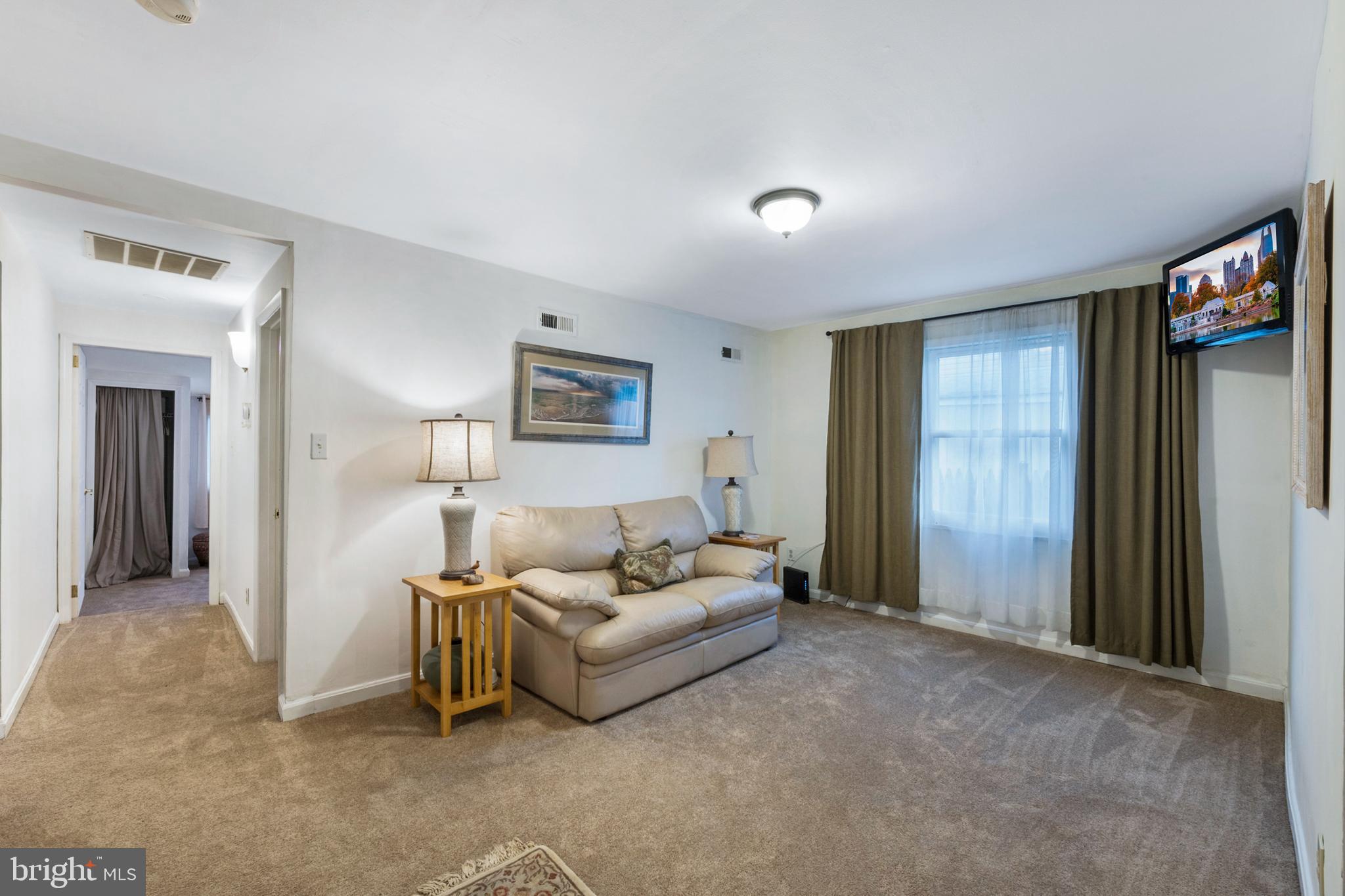 1807 Loreley Road Edgewater, MD 21037 - Photo 11 of 32