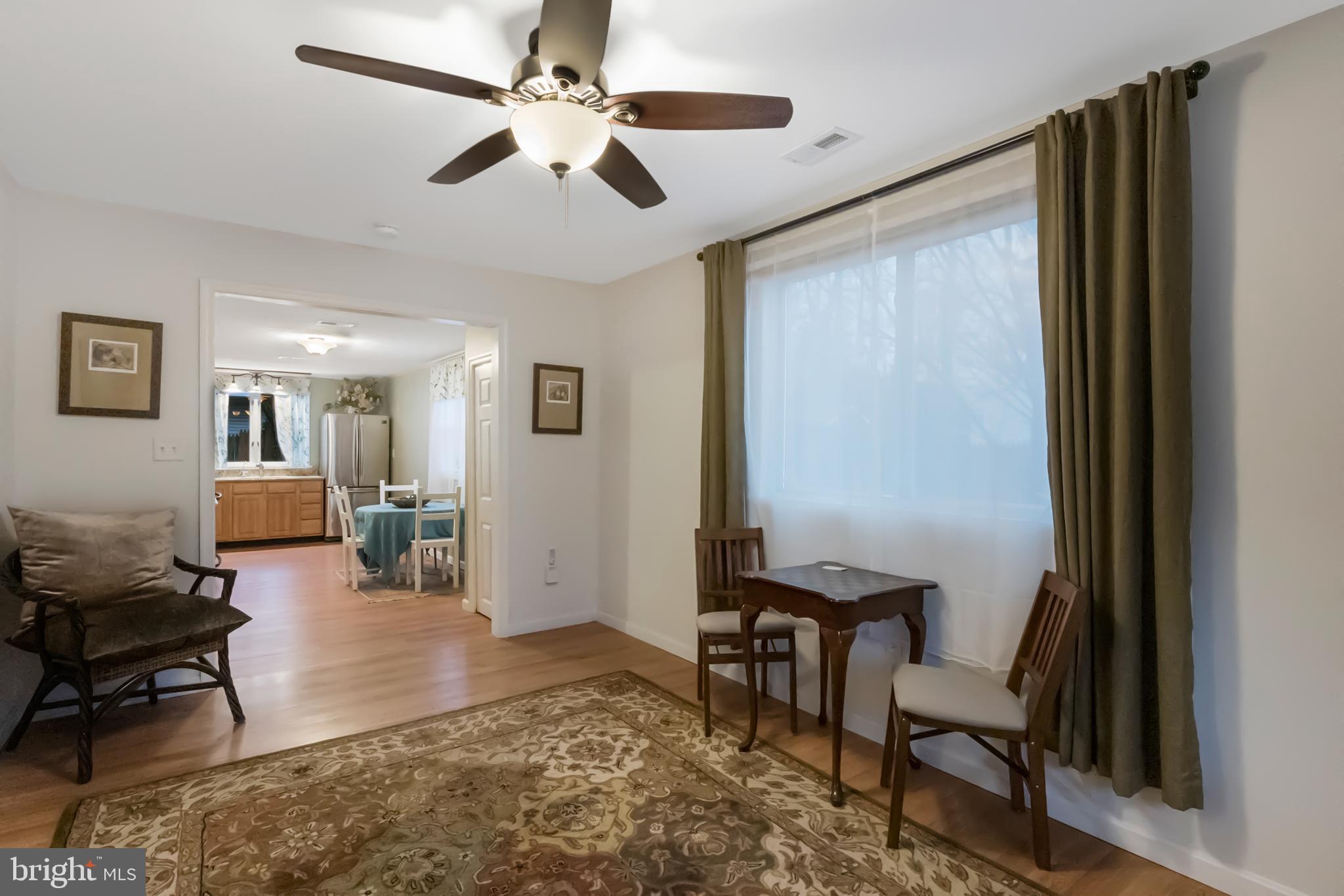 1807 Loreley Road Edgewater, MD 21037 - Photo 5 of 32