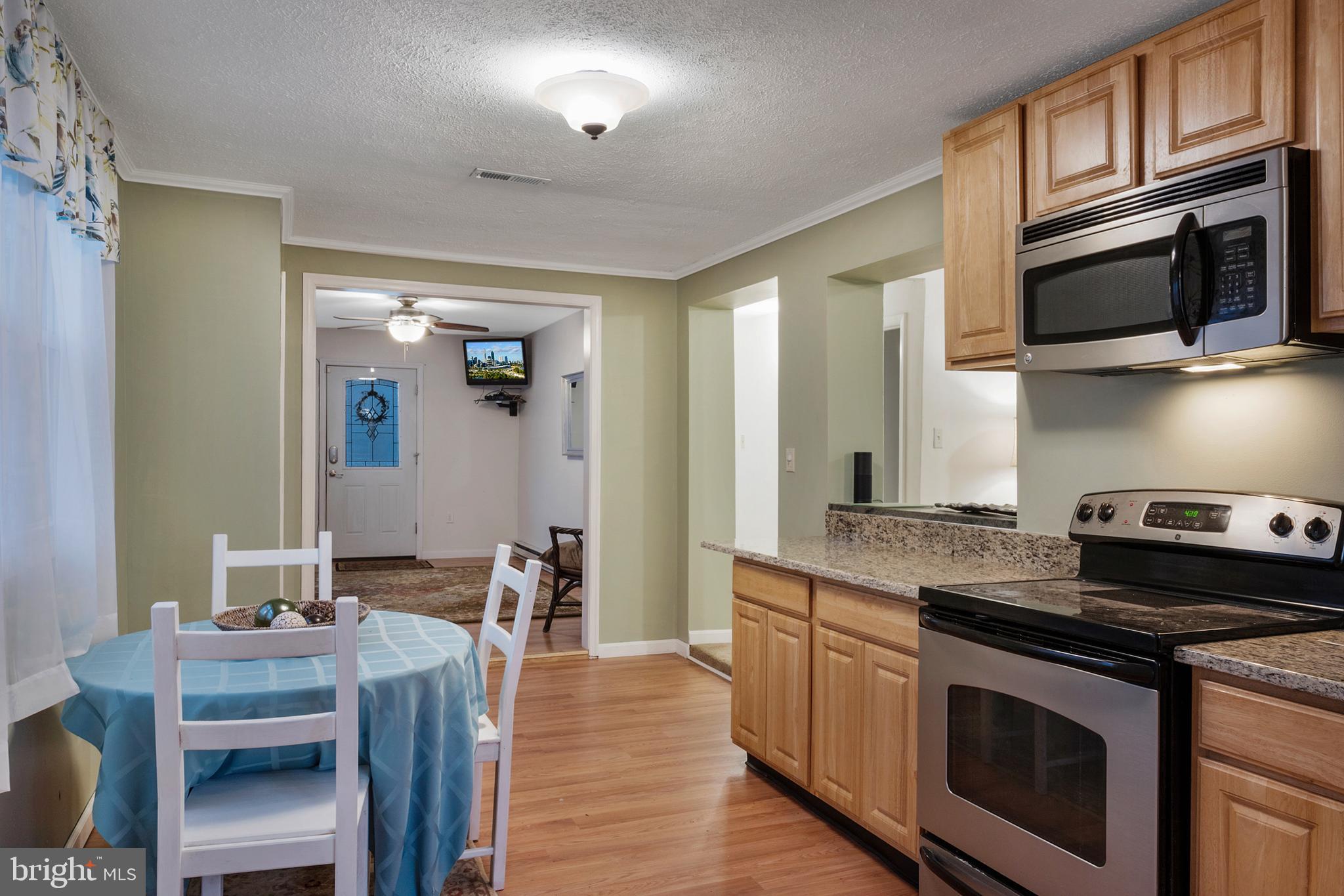 1807 Loreley Road Edgewater, MD 21037 - Photo 9 of 32