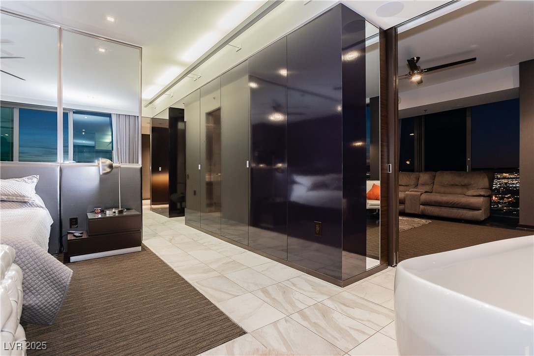 4381 West Flamingo Road, Unit 53321 Las Vegas, NV 89103 - Photo 19 of 41 View of lobby
