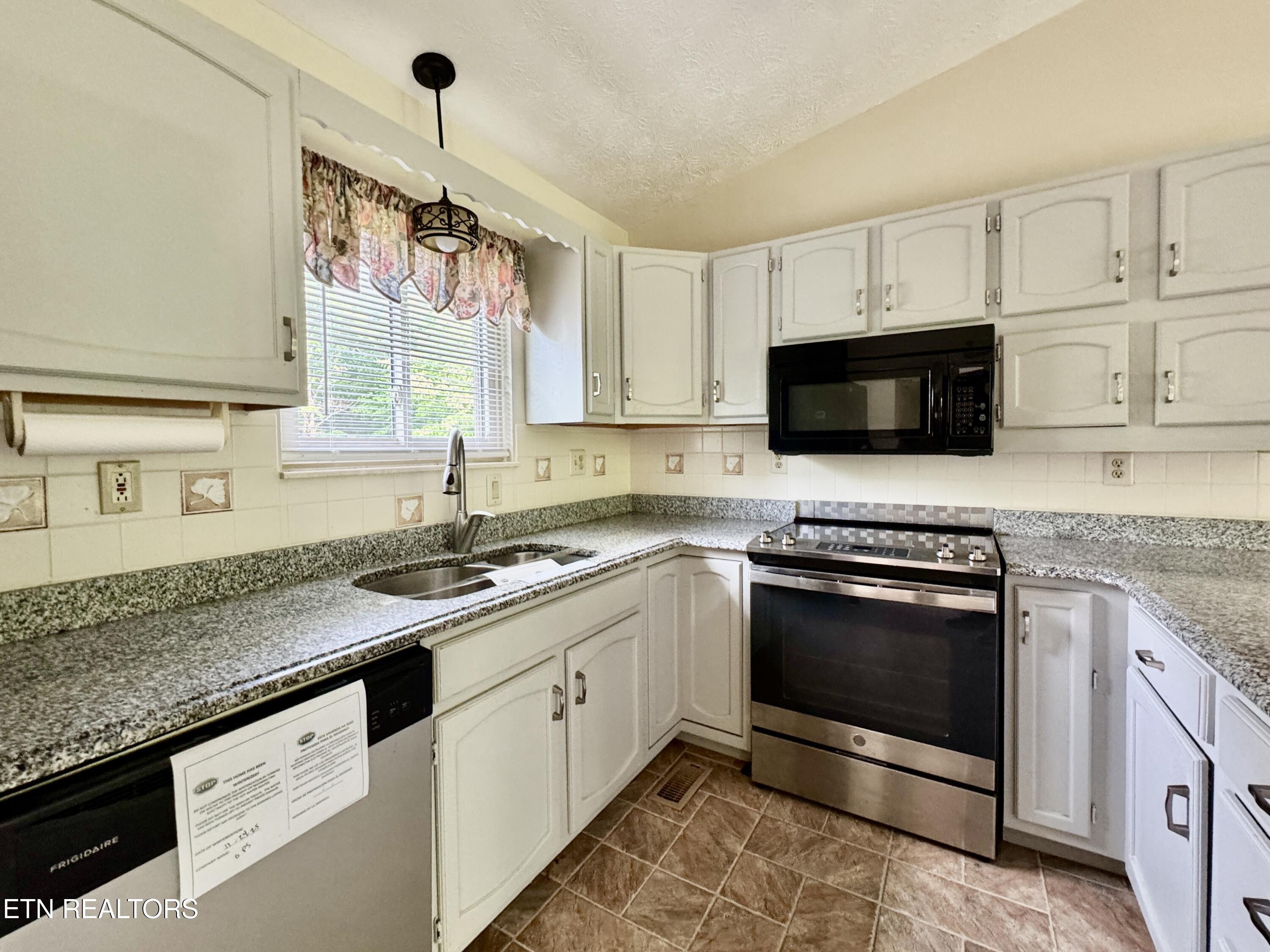 529 Peanut Road Parrottsville, TN 37843 - Photo 32 of 54 1-32