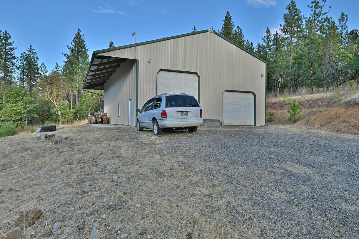 15900 Ramsey Road White City, OR 97503 - Photo 20 of 22 19 Huge Shop