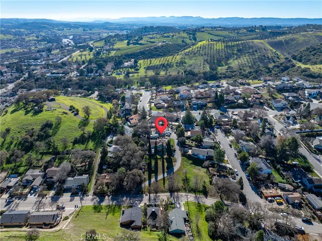 $585,000 | 170 Pacific Avenue, Paso Robles, CA 93446