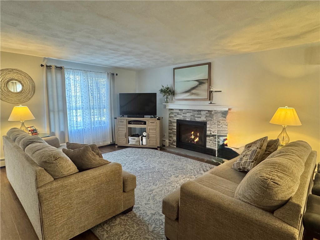 10 Parsley Lane Narragansett, RI 02874 - Photo 8 of 32