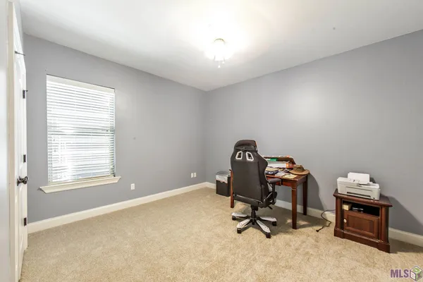 $267,000 | 173 Laverne Drive, Thibodaux, LA 70301