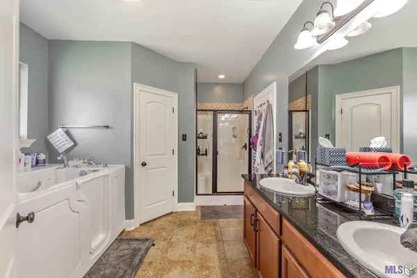 $267,000 | 173 Laverne Drive, Thibodaux, LA 70301