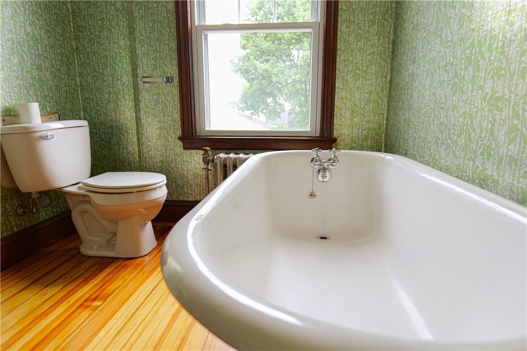 36 Underwood Street Pawtucket, RI 02860 - Photo 42 of 46