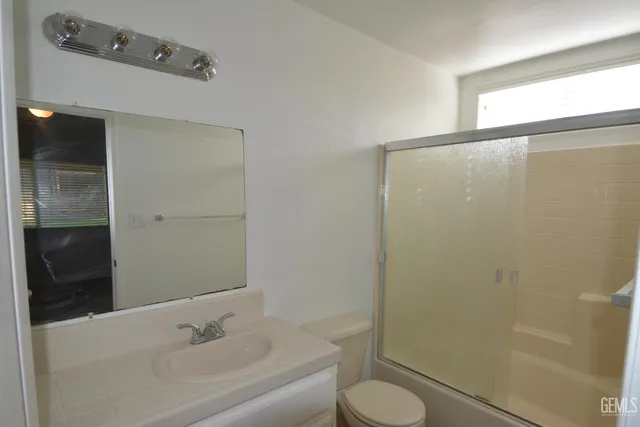 $405,000 | Undisclosed Address, Bakersfield, CA 93312