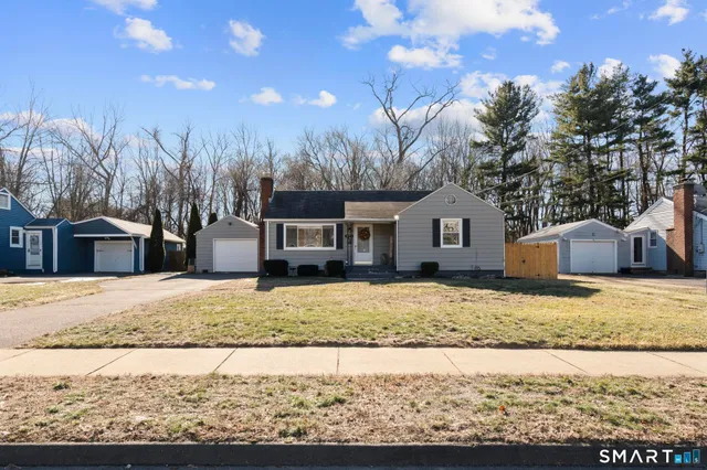 $324,900 | 123 East Wolcott Avenue, Windsor, CT 06095