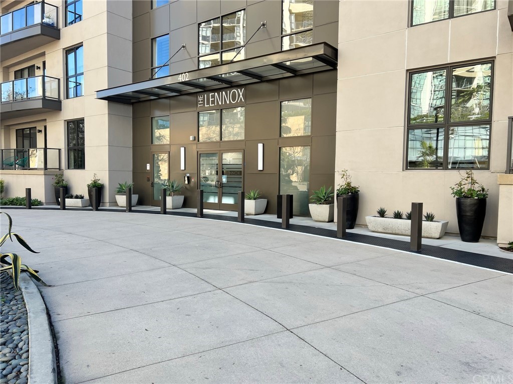 402 Rockefeller, Unit 212 Irvine, CA 92612 - Photo 22 of 27 a view of a building with a street