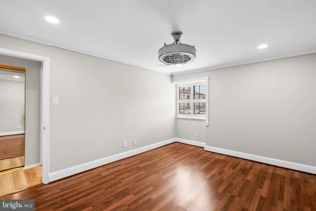 $219,900 | 10104 Little Pond Place, Unit 5, Montgomery Village, MD 20886