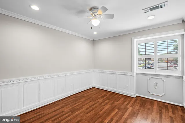 $219,900 | 10104 Little Pond Place, Unit 5, Montgomery Village, MD 20886