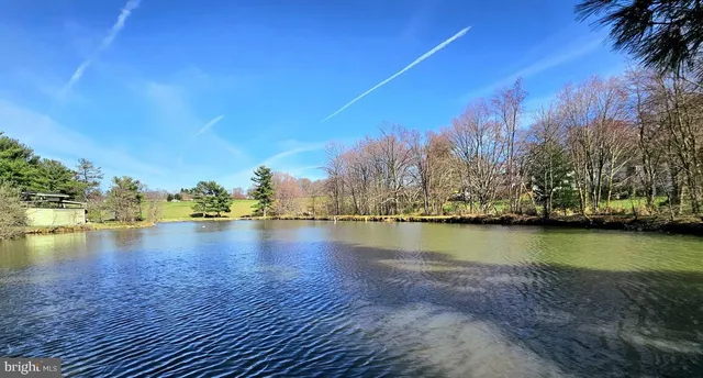 $219,900 | 10104 Little Pond Place, Unit 5, Montgomery Village, MD 20886