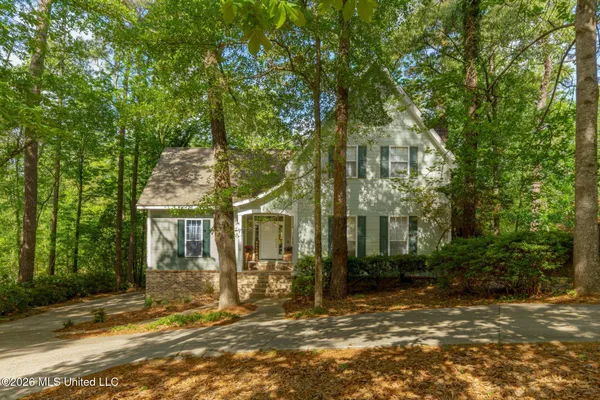 $350,000 | 123 Dogwood Drive, Hattiesburg, MS 39402