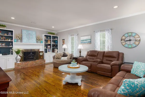 $350,000 | 123 Dogwood Drive, Hattiesburg, MS 39402