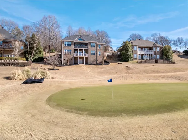 $699,900 | 119 Turnberry Road, Anderson, SC 29621